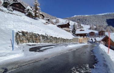 À louer – Places de parc extérieures à St-Luc (proche du funiculaire)