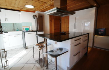 Appartement 4 pièces en duplex au centre du village – à vendre