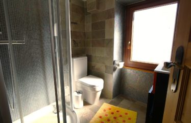 Appartement 4 pièces en duplex au centre du village – à vendre