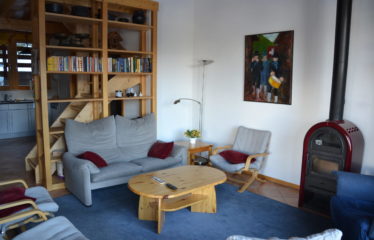 Appartement 4 pièces sous les combles d’un grand chalet – à vendre