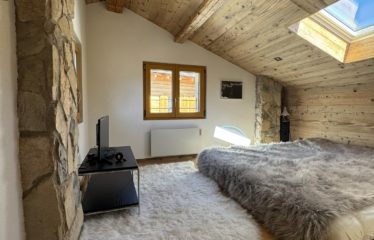 Triplex dans maison villageoise