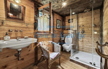 Superbe chalet et ses deux raccards – à vendre